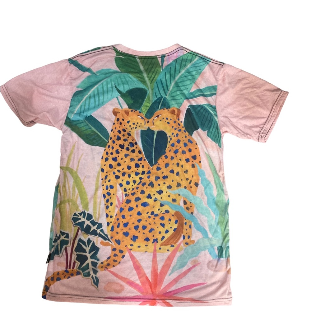 Society6 Oversized Pink “Cheetahs in Love!” Oversized T-Shirt- L- SO AWESOME!